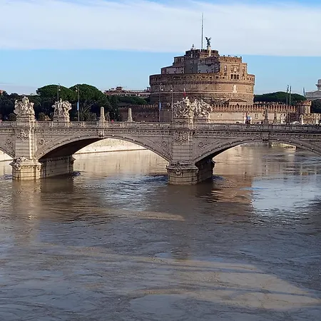 Maison Manu - Vaticano Рим